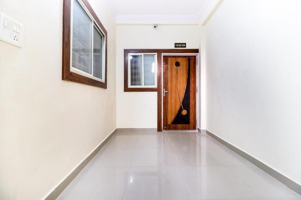 Oyo 40073 Yash Homestay Samarda Kaliāsot Exterior foto